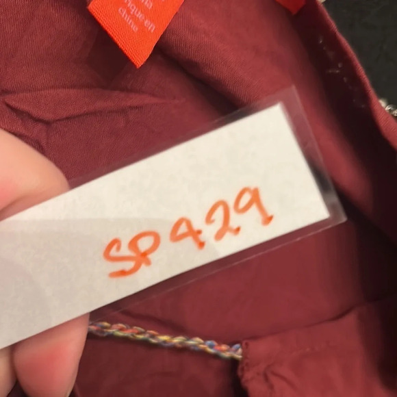 Red Chelsea & Violet Blouse - Picture 5 of 5